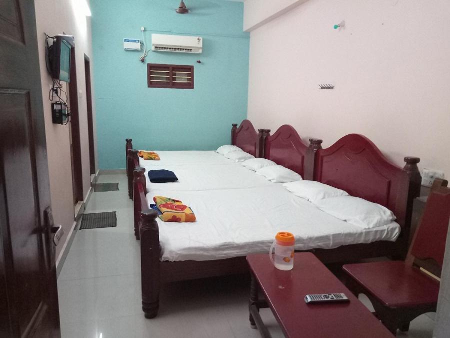 Sakthi Guest House & Residency, By Saraswathi Groups, Thirunallar, Karaikal Pillaittiruvasal Luaran gambar